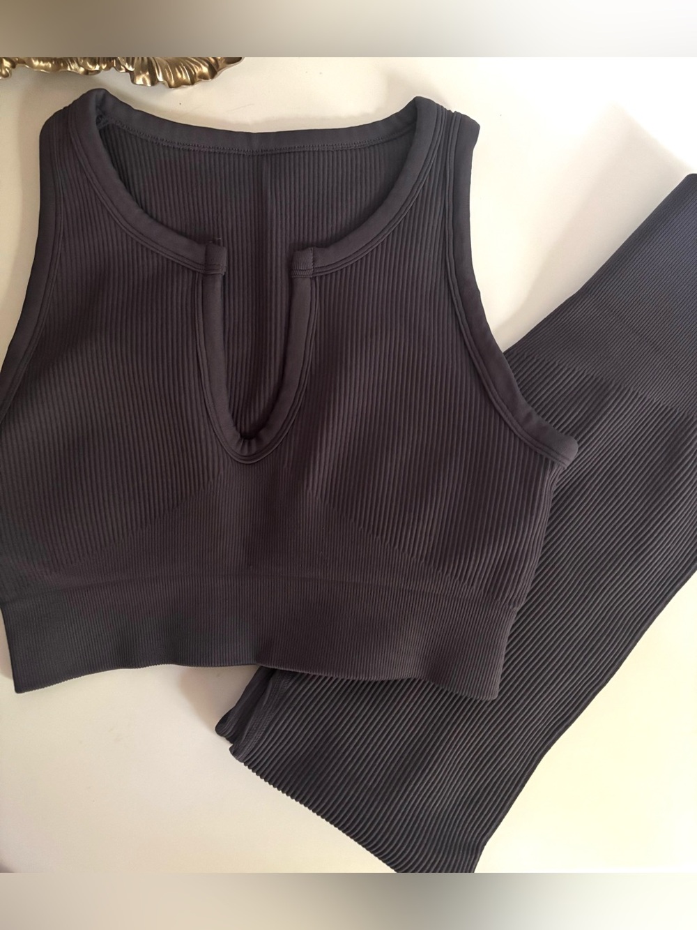 SET- Ribbed Seamless Workout Top/Bra and Leggings Dark grey Size M